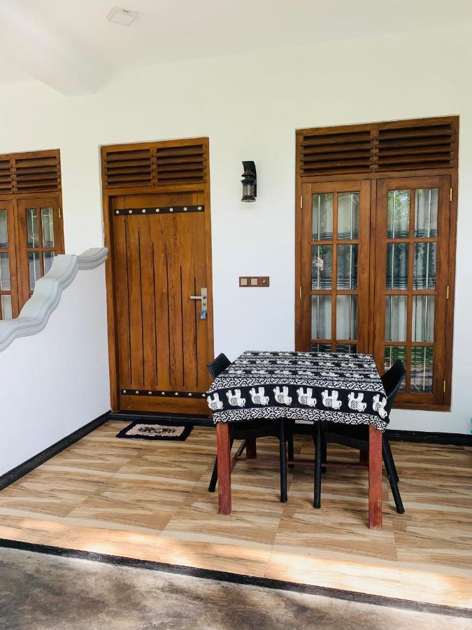 Ramesh Guesthouse ميريسا المظهر الخارجي الصورة