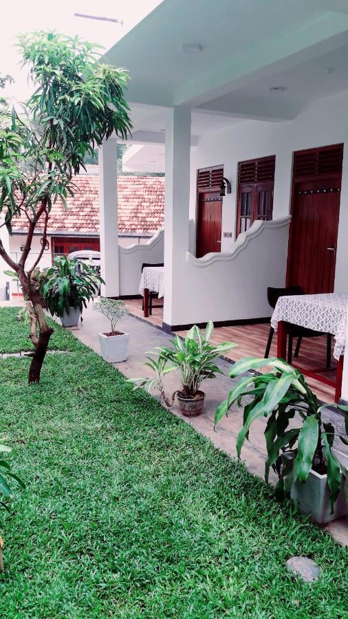 Ramesh Guesthouse ميريسا المظهر الخارجي الصورة